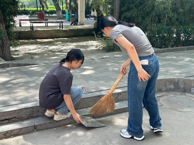 劳动教育实践(劳动教育实践图片)